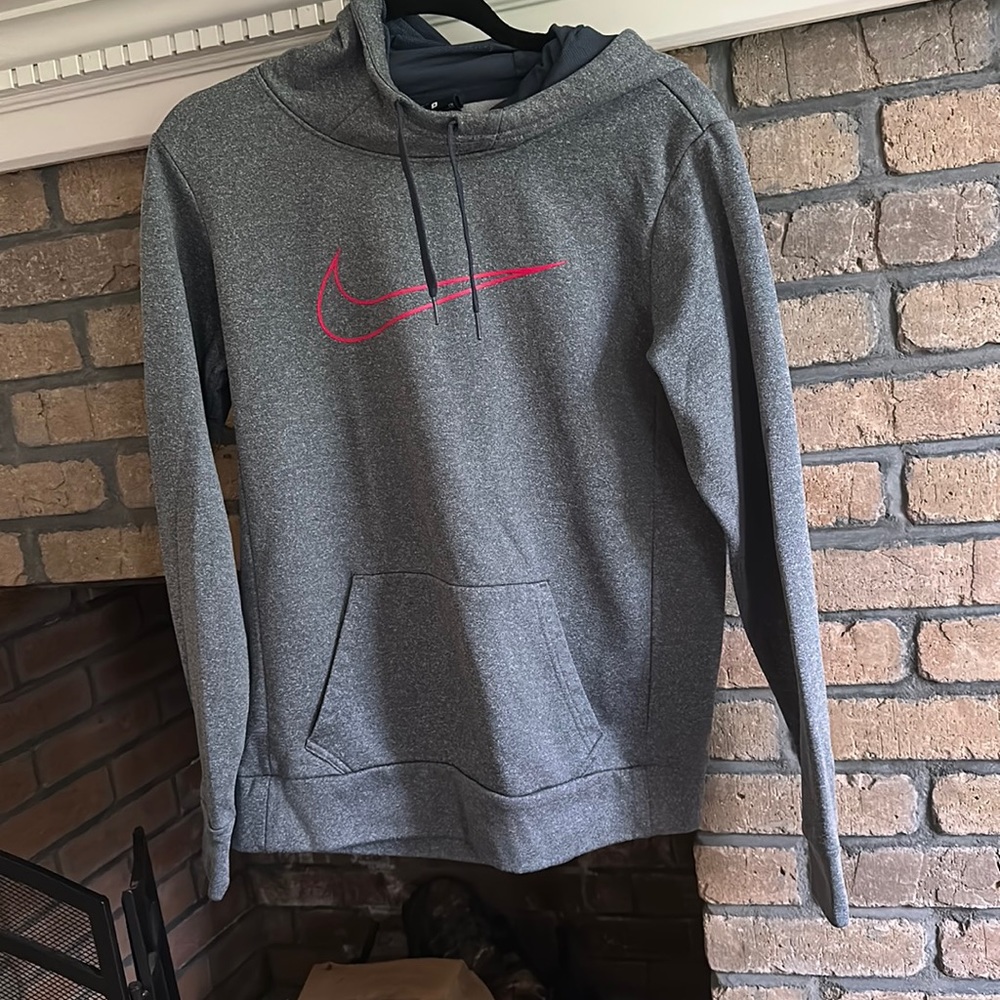 Grey Nike Sweatshirt women’s small